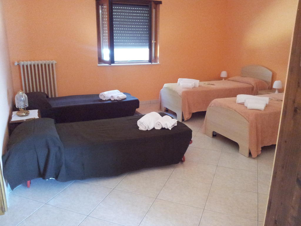 B&B L'Aquila Bagian luar foto