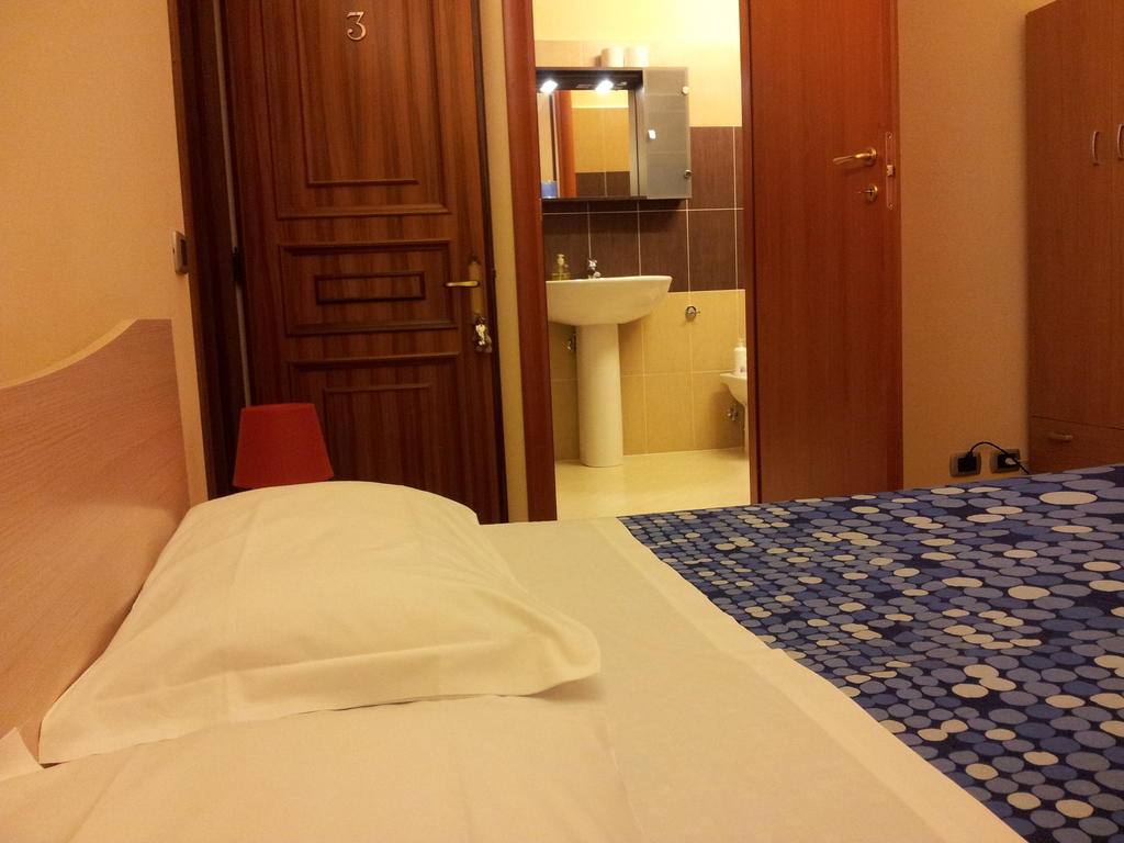B&B L'Aquila Bagian luar foto