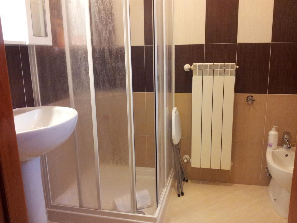 B&B L'Aquila Bagian luar foto